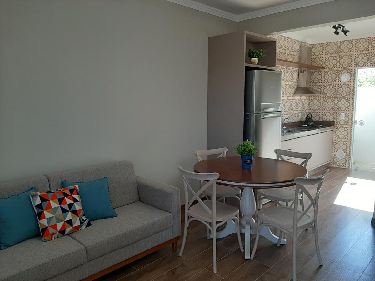 Excelente Sobrado Confortavel No Centro De Tijucas Proximo As Praias Ngoại thất bức ảnh