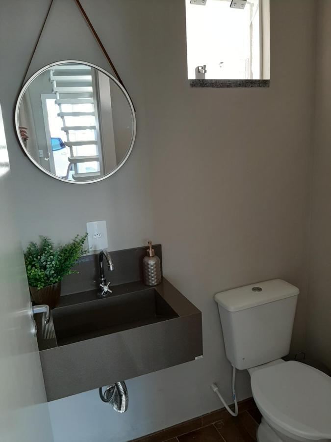 Excelente Sobrado Confortavel No Centro De Tijucas Proximo As Praias Ngoại thất bức ảnh